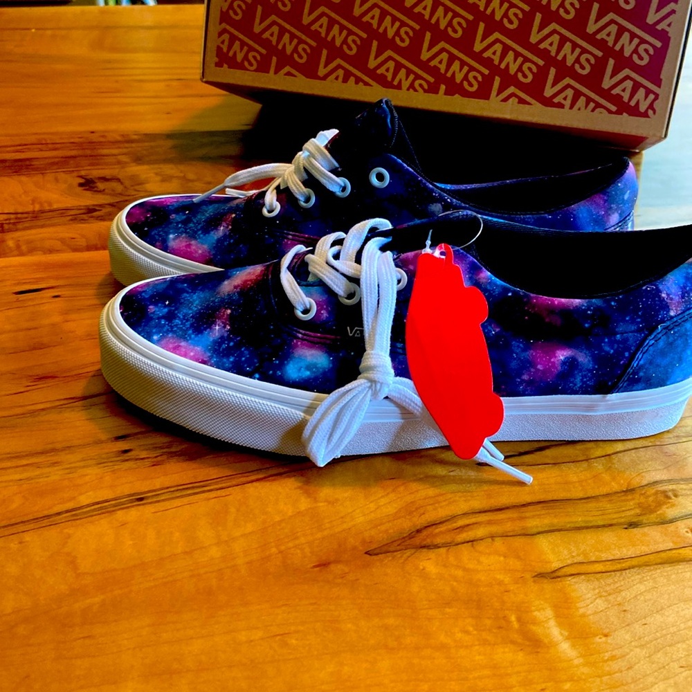 Vans Galaxy size 9 Doheny